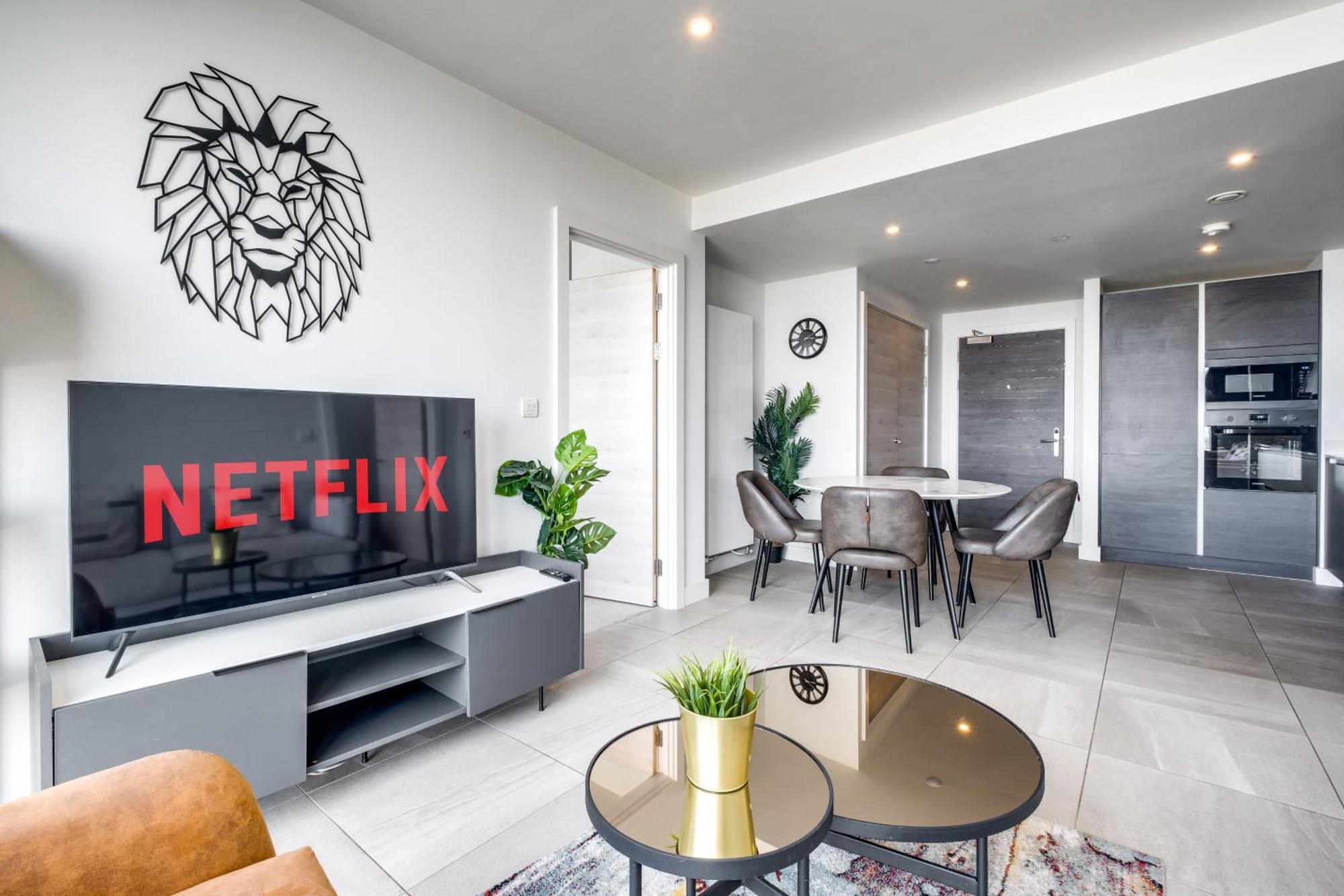 Mercian Luxury Serviced Apartments- Birmingham City Centre - Your Perfect Stay - Gym Rooftop Terrace Cinema Room Εξωτερικό φωτογραφία
