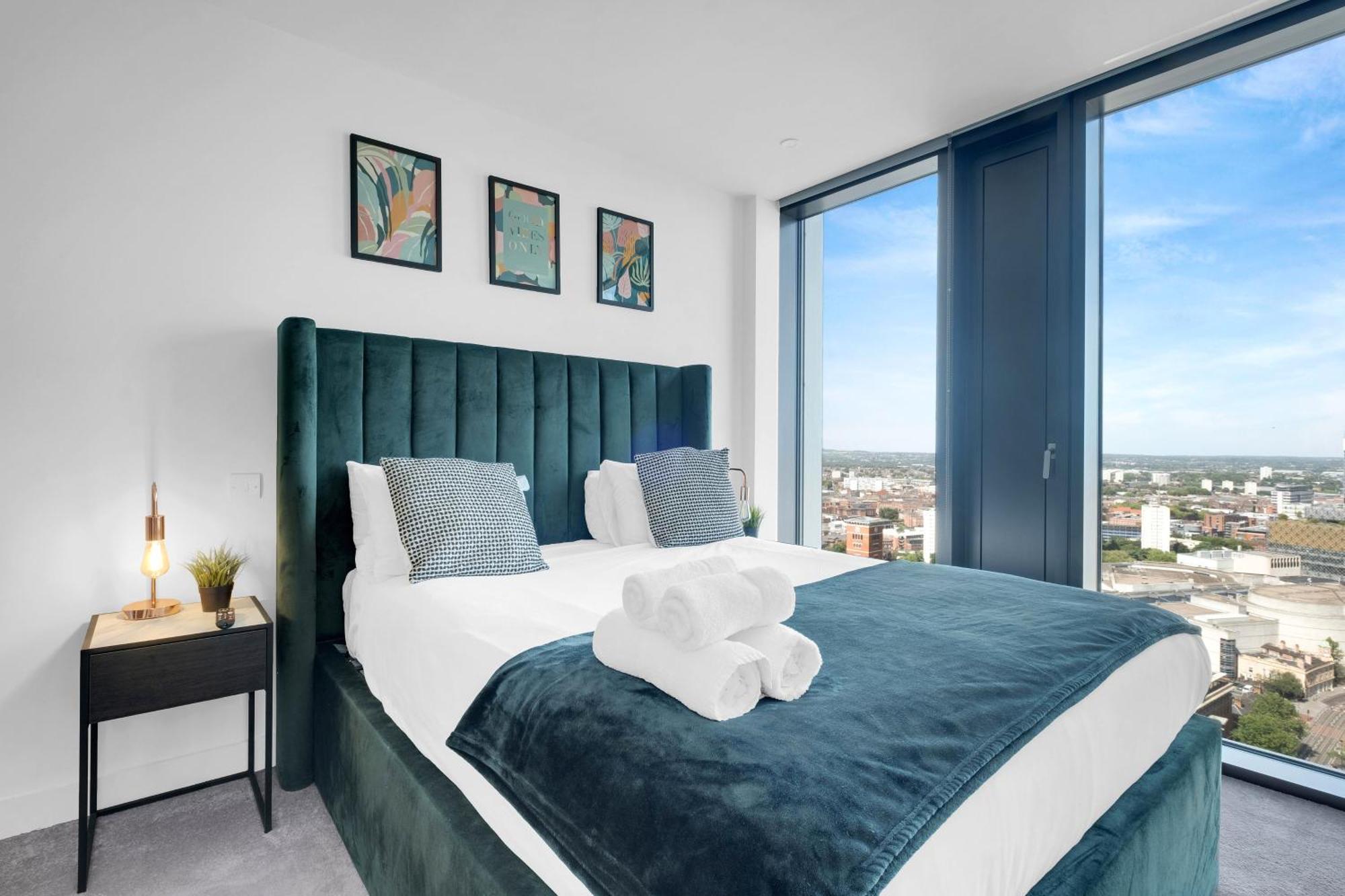Mercian Luxury Serviced Apartments- Birmingham City Centre - Your Perfect Stay - Gym Rooftop Terrace Cinema Room Εξωτερικό φωτογραφία